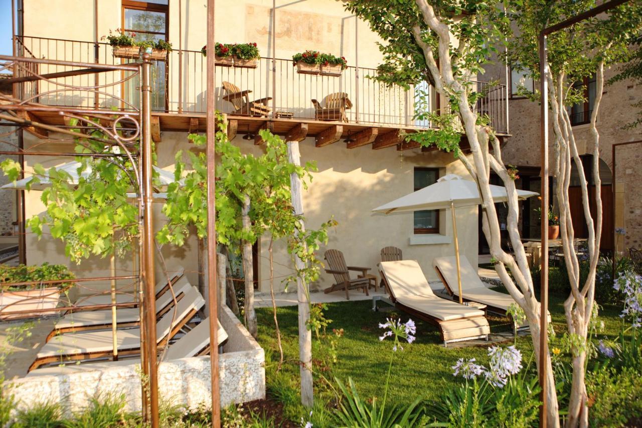 Corte Regia Relais & Spa วาเลจโจ ซูล มินโช ภายนอก รูปภาพ